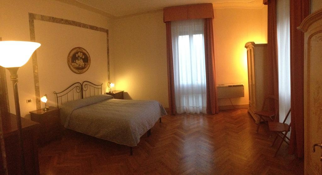 Villa Gabriella B&B - Apartments Lido de Venecia Exterior foto
